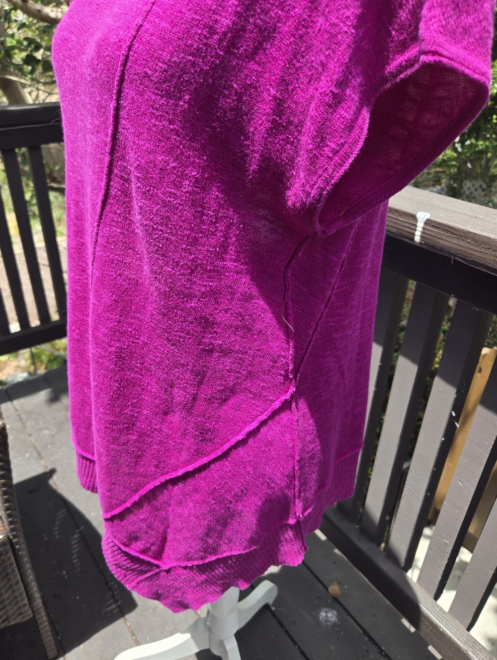 Eileen Fisher Raspberry Woven Organic Linen Blend Women’s Top Asymetrical PM - Picture 6 of 6